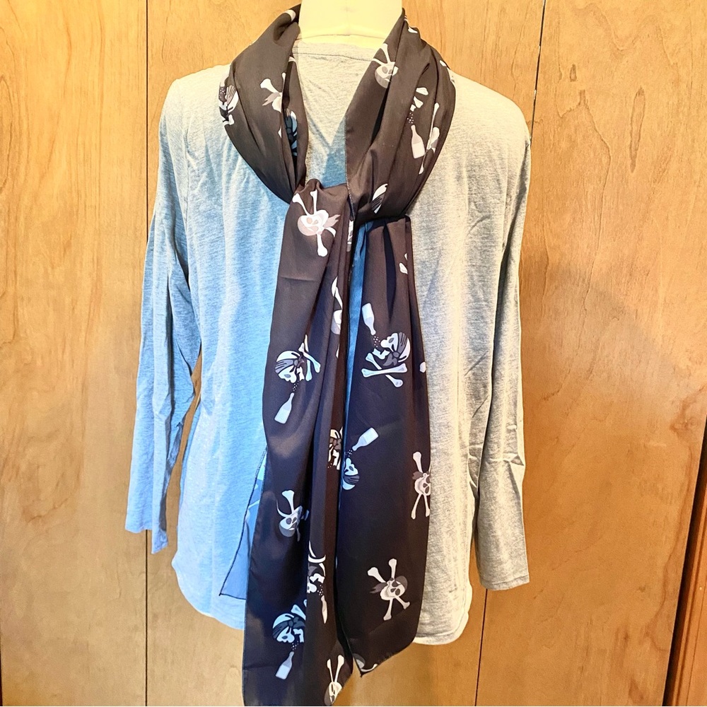 Skull and cross bones black extra long scarf or swim cover black & white